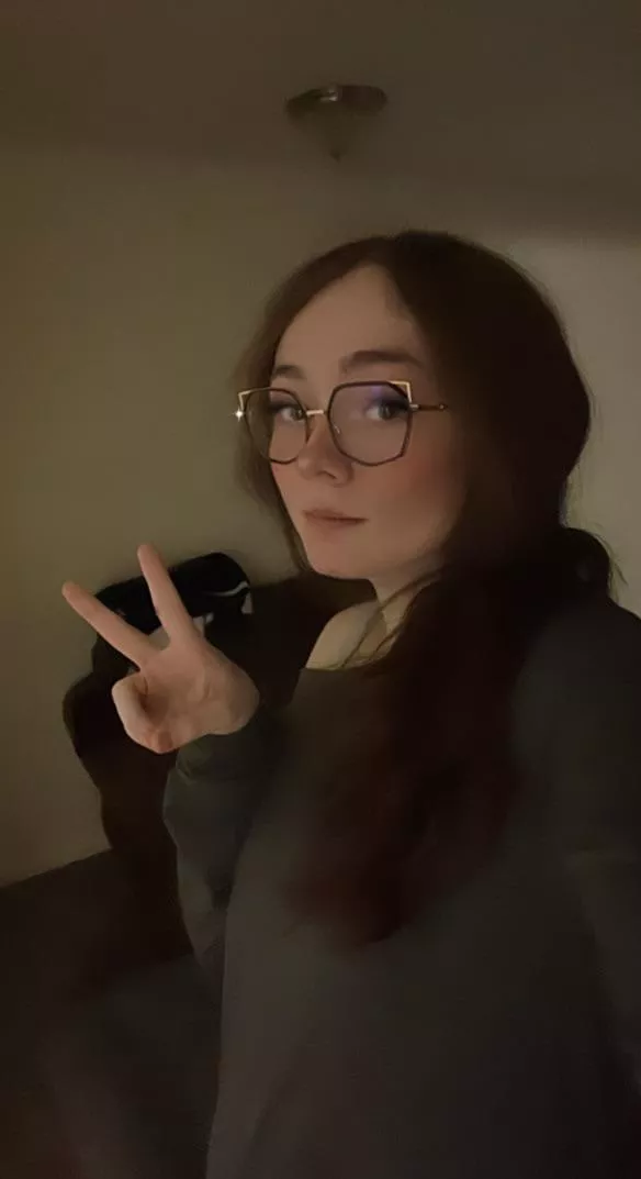 New shirt just dropped posted by Luxana-9