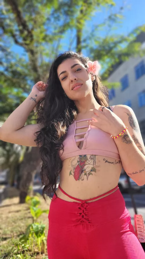 Post workout pic by _venomouslips