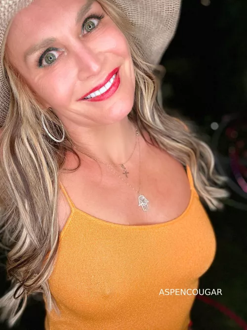 55 Aspen Cougar MILF's erect, sensitive nipples braless. Any Cubbies want to suckle? by AspenCougar