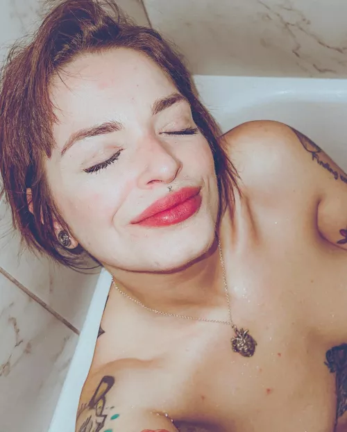 Bowers are my happy place by rlagosee