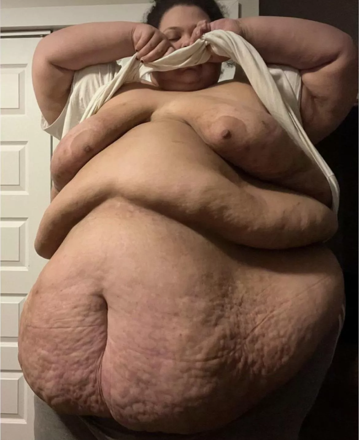 Brianna posted by bigfatadmirer02