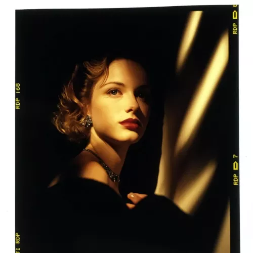 Christina Hendricks by Dramatic-Steak4220