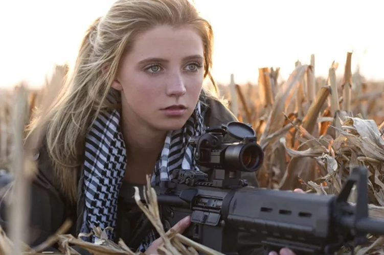 Every pretty girl I've been blown away by in the two years I've been on Reddit. by coequaloverplus