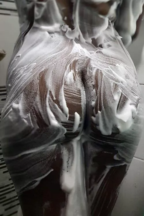 Follow me into the shower 👀 by [deleted]