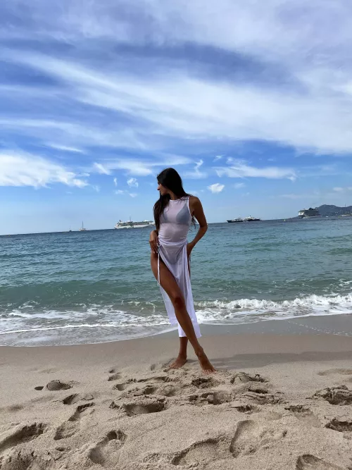 I love beach days by shyariana