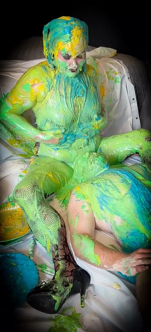 Imagine how frustrated you'd get from being denied the right to look at the messy session you were apart of!? 😈🖤💦 by MissNoireNFToy