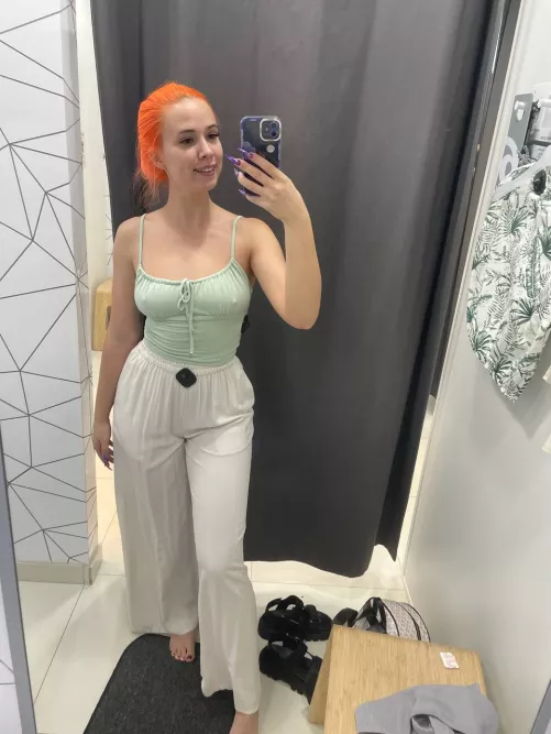 Nice look by CharmingMistress