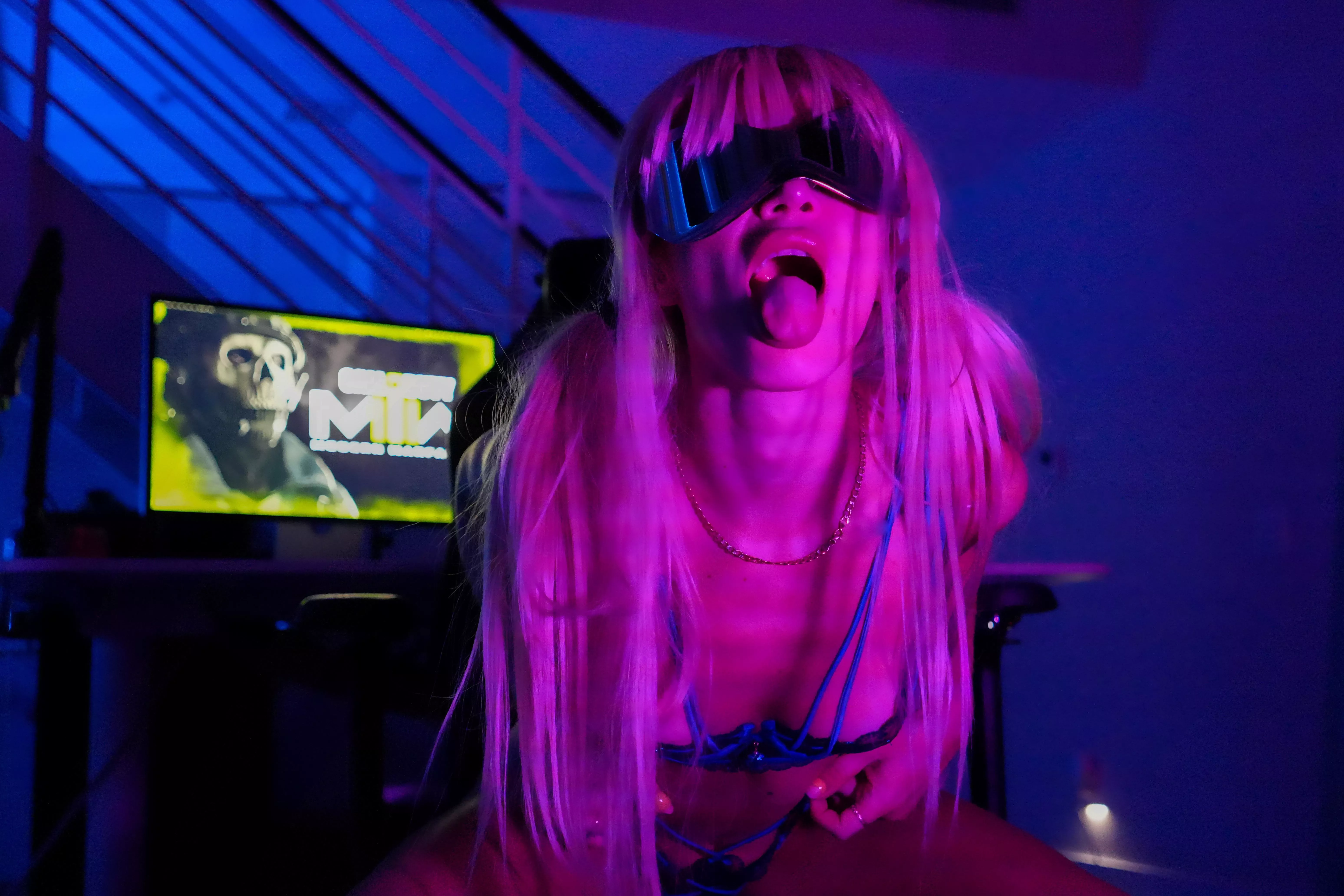 Play PS5 or Fuck the Gamer Girl? 💦 [F] posted by ForeignFairy