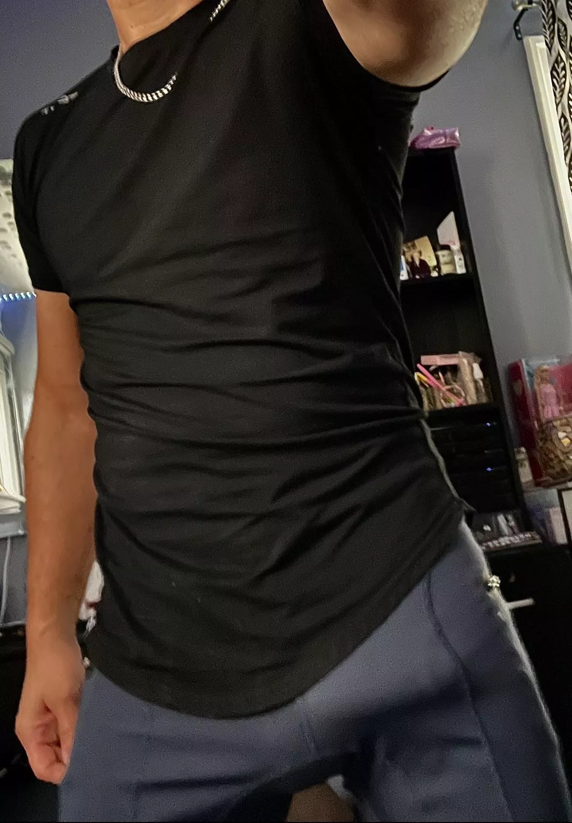 Should be interesting when I lean back on the bench at the gym like this! posted by Jflash_1