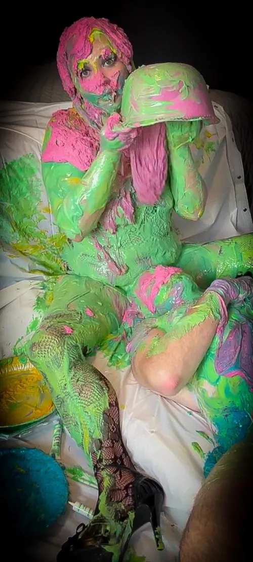 Splat on Sissy's face 🖤 by MissNoireNFToy