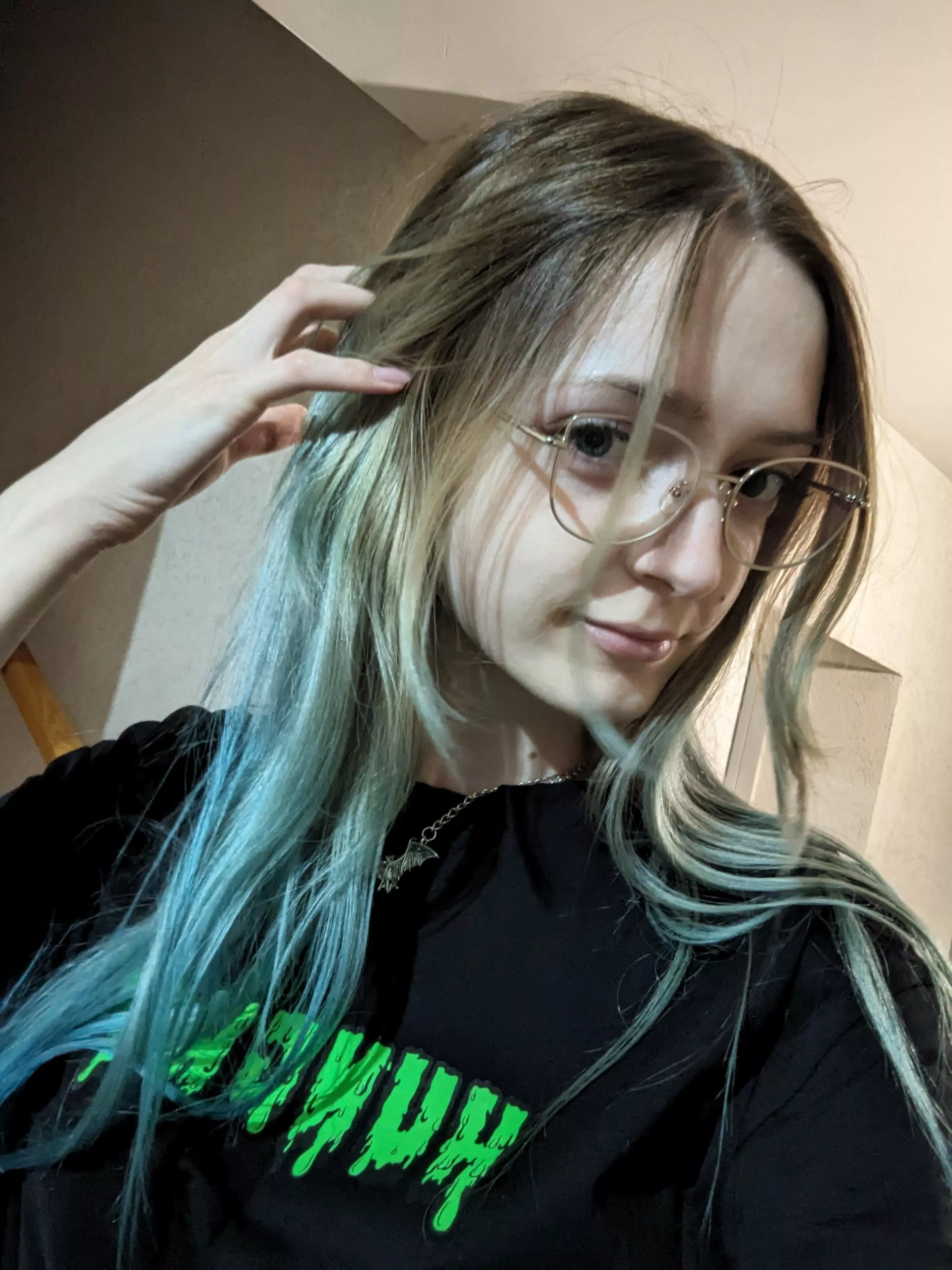 these glasses fit my boobs perfectly posted by obovatemuhammad