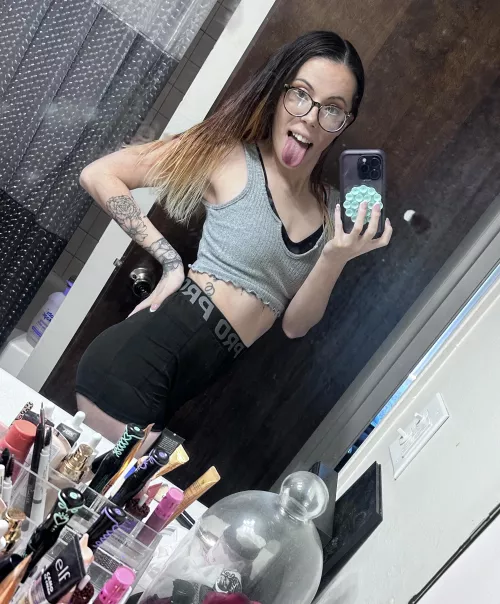 Thirsty Thursday! Go give me a follow @nicholebaby96 by TinyTits69420