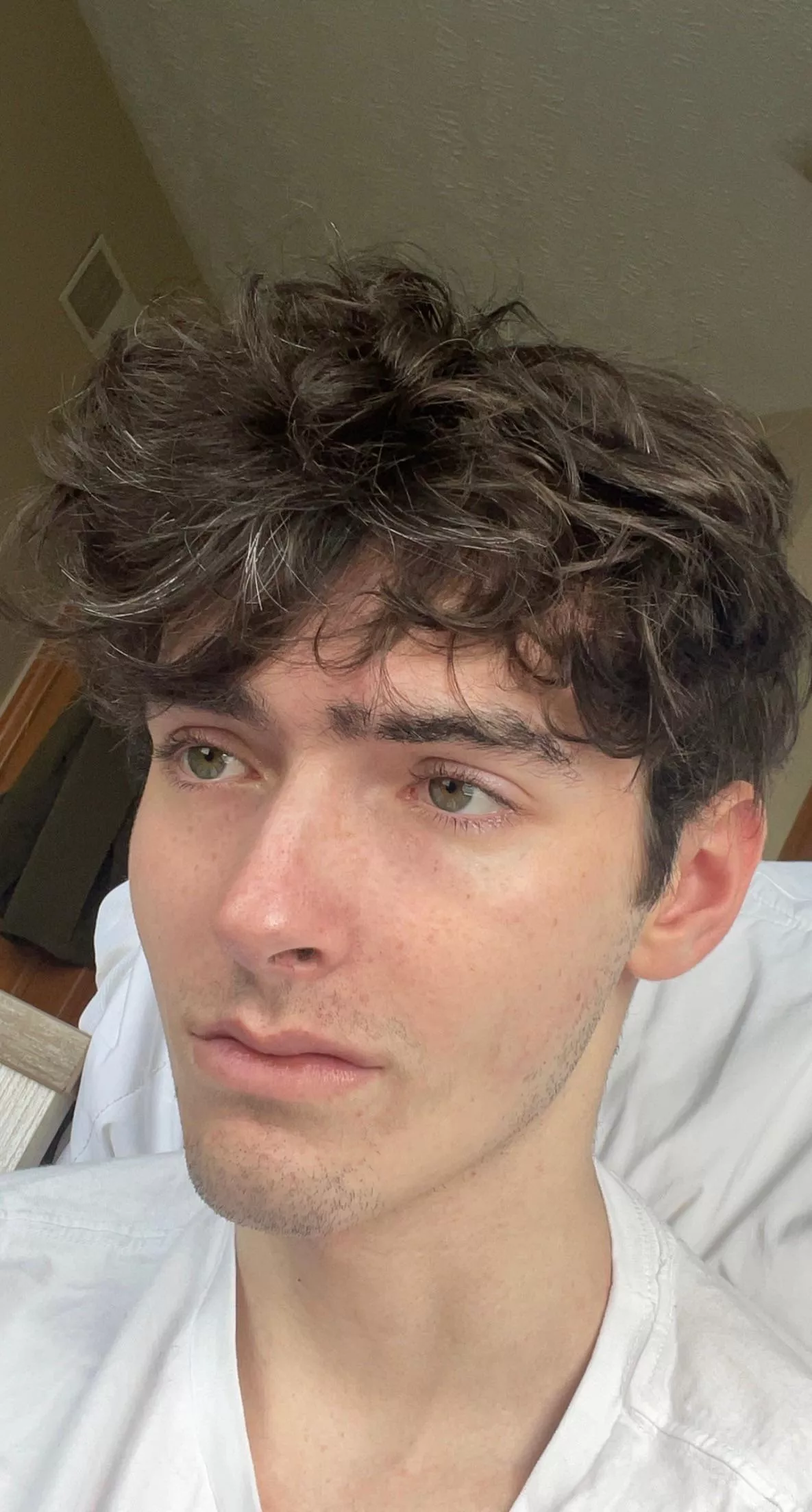 Would you take me on a date? posted by Low_Grapefruit2196