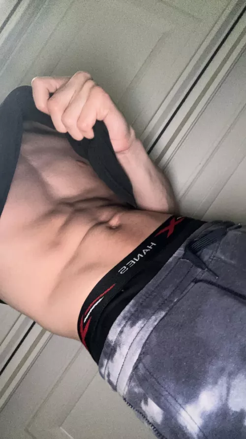 21 us masc fit for other hot masc bros Muscular,face,gym,sports,chill,swap/vibe hmu with pic thx any hot black,latin,eastern,hmu clarsn3397 by LarR2510