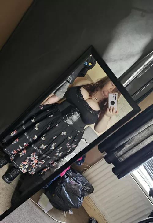 I'm cute by Hollow_Insanity