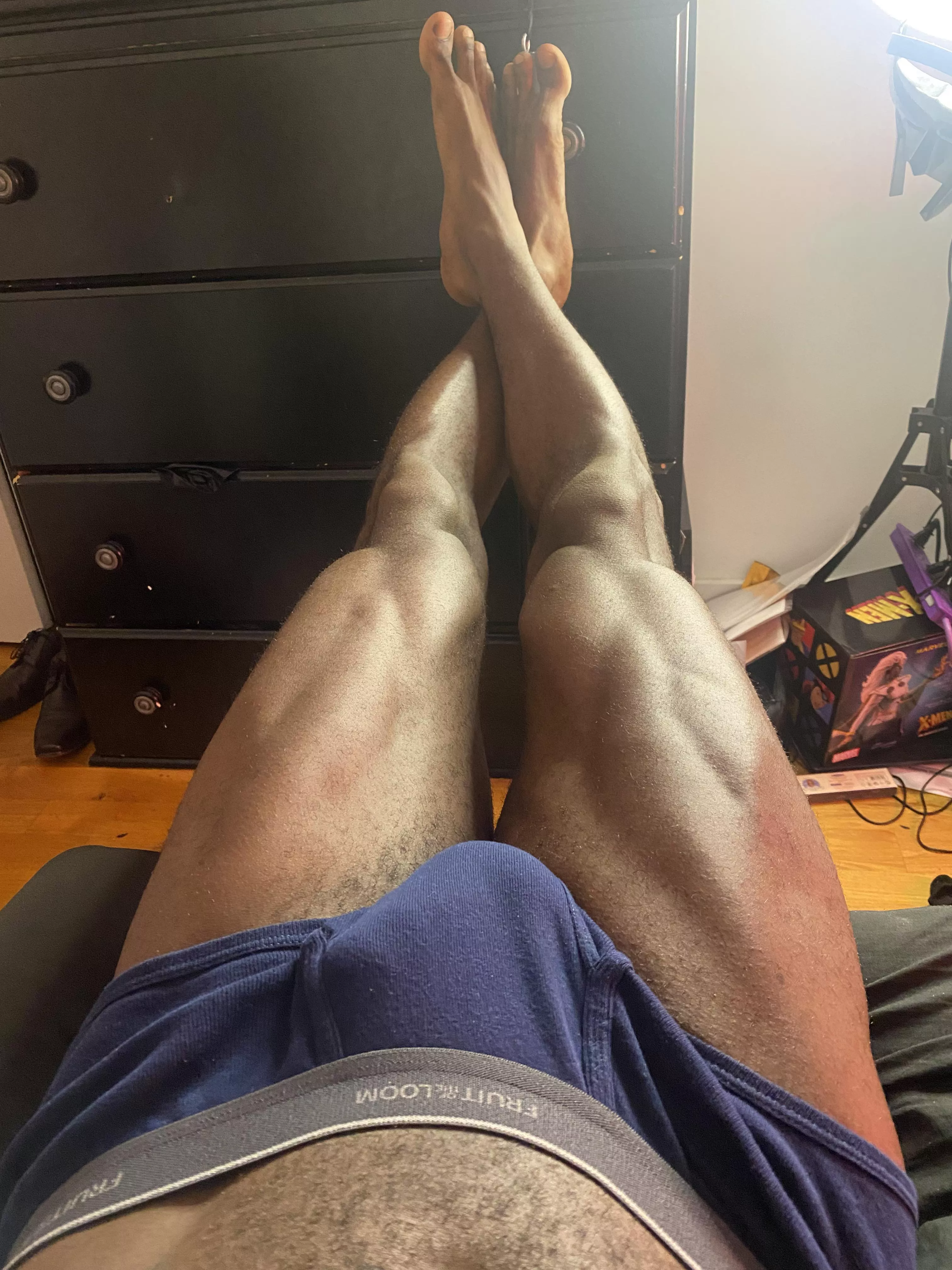 Legs for days posted by Byllyshort