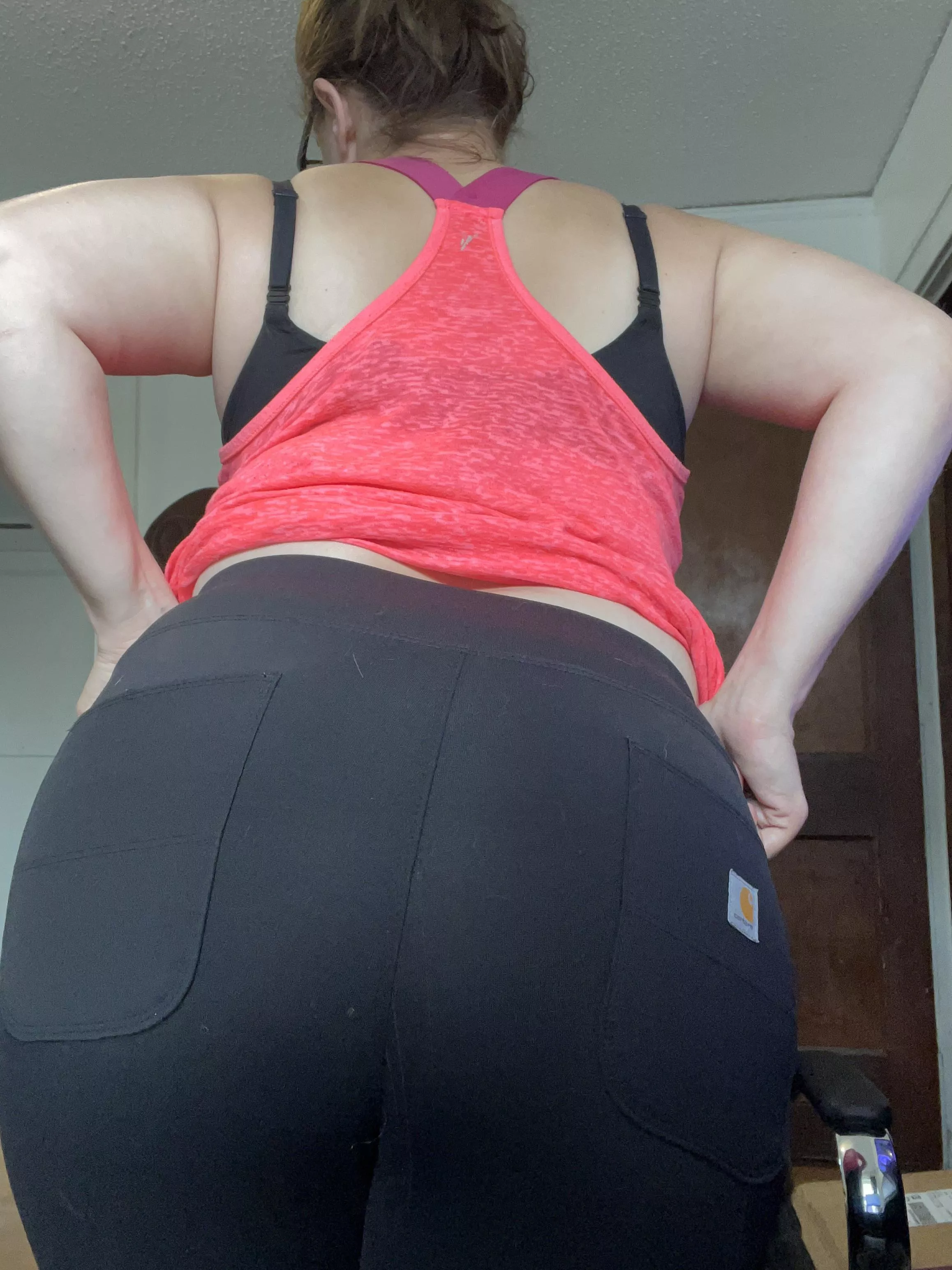 My ass looks amazing even in work leggings posted by AmeliaRaeWldflwr
