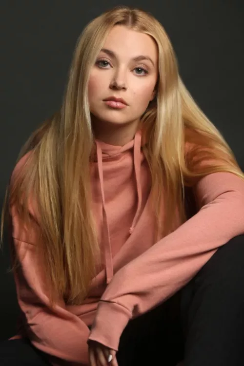 Spanish actress Irene Ferreiro by cliptemnestra