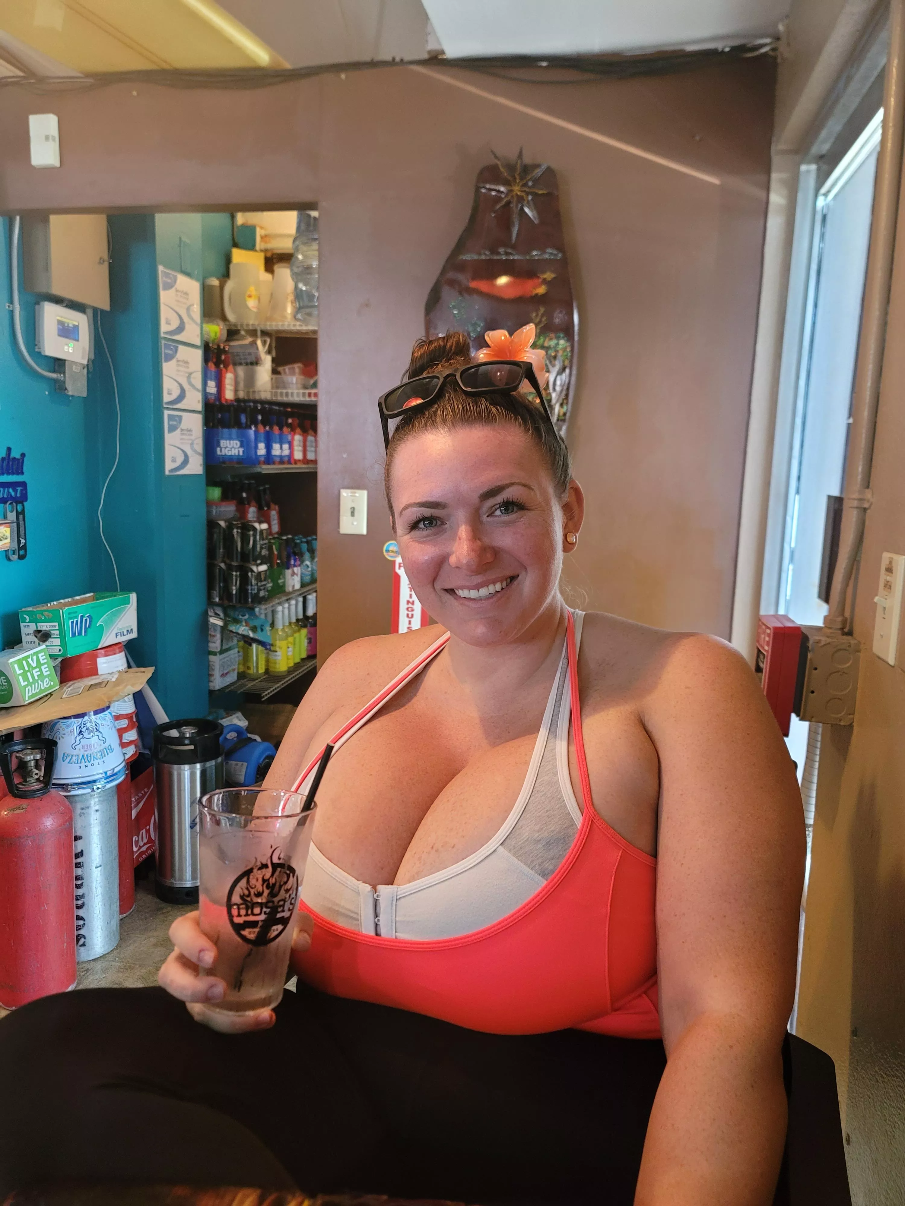 Wish you were on this date? posted by avalonxoxo_2k