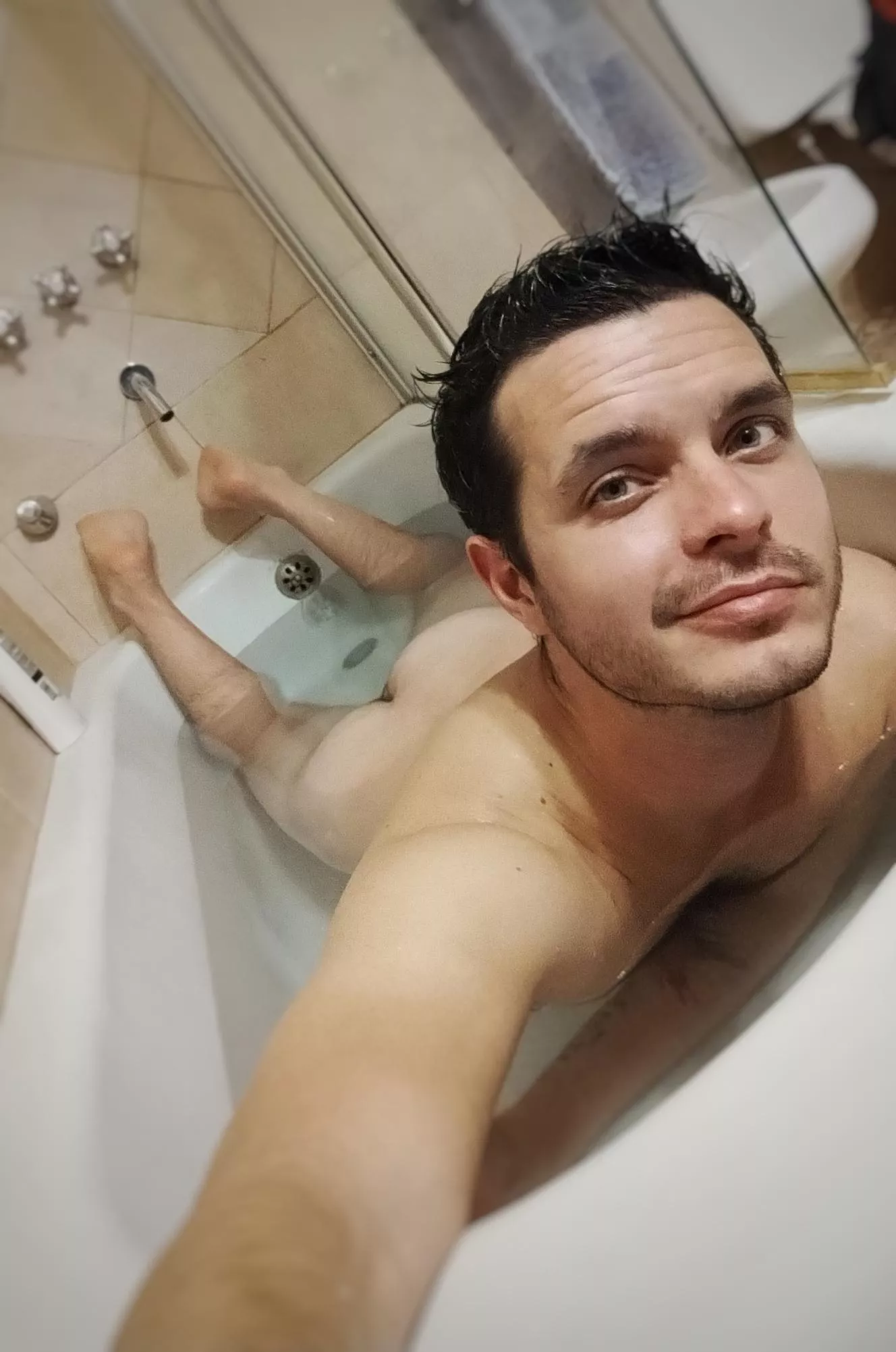 Argentinian Bi Butt 🍑🇦🇷😄 posted by mrdynamiteok