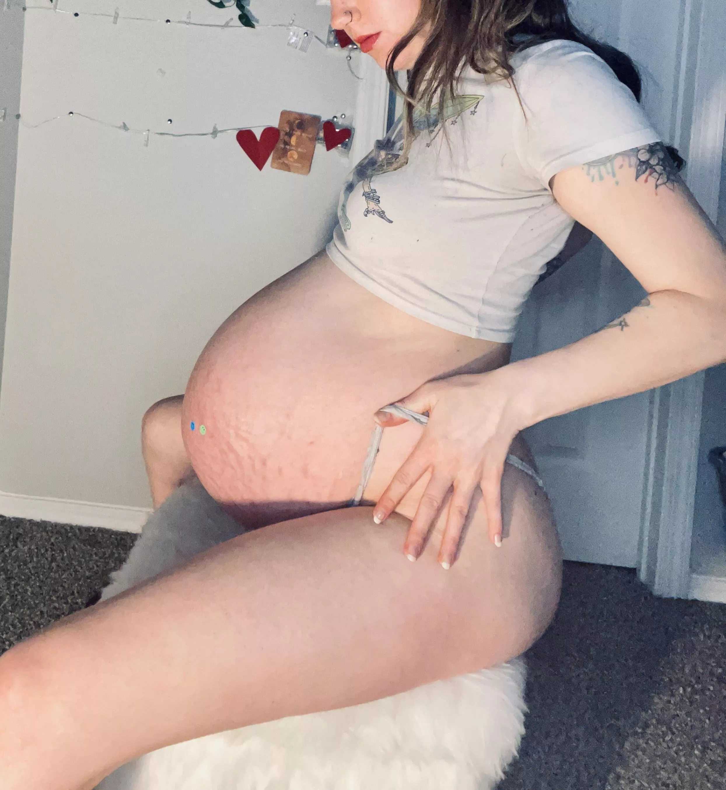 can i sit on your face instead? posted by mysticfaeriexo