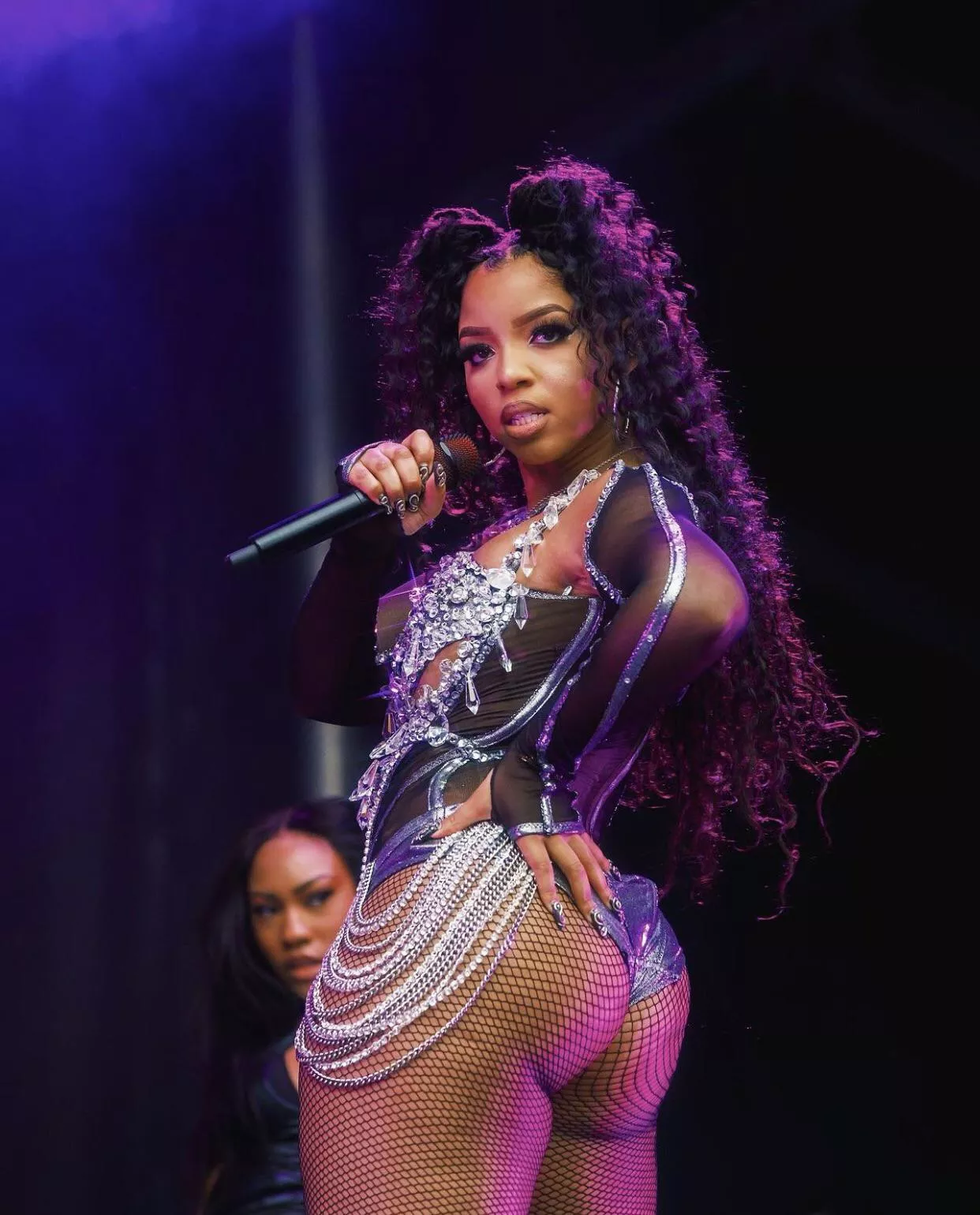 Chloe Bailey posted by jondoe31313