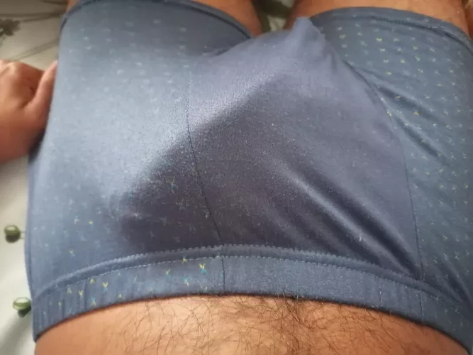 Do people actually appreciate average size cock? I am honestly super curious. by pgcta12