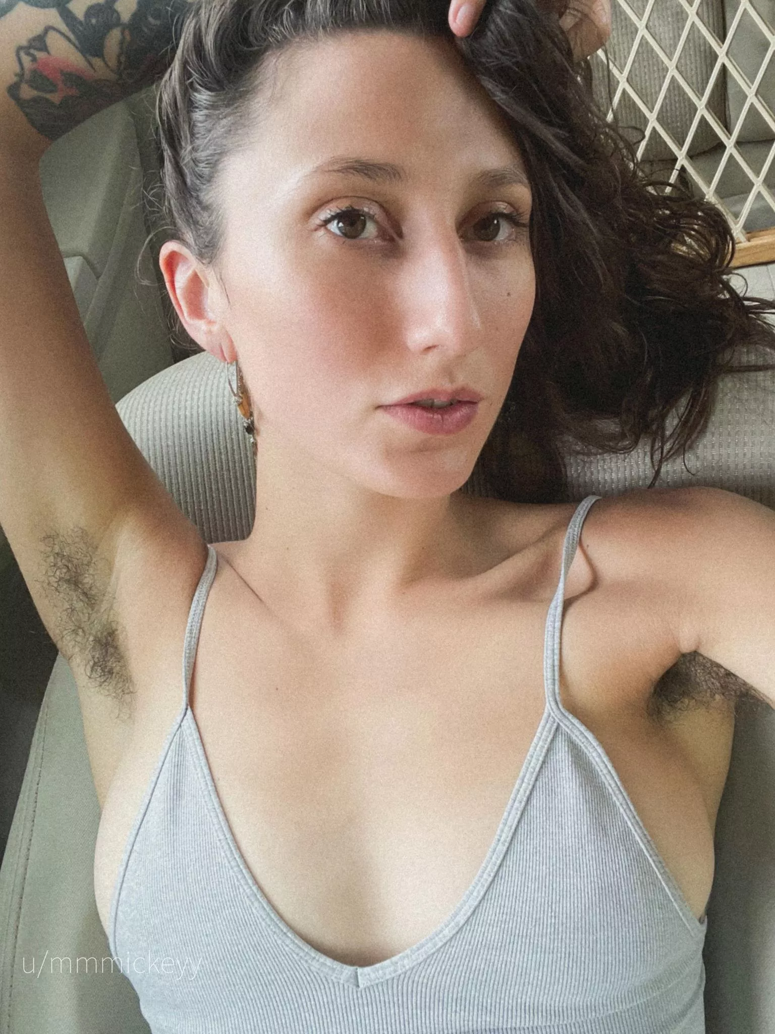 excited for fall but sad that my sweaters are gonna be hiding my hairy pits :( posted by mmmickeyy