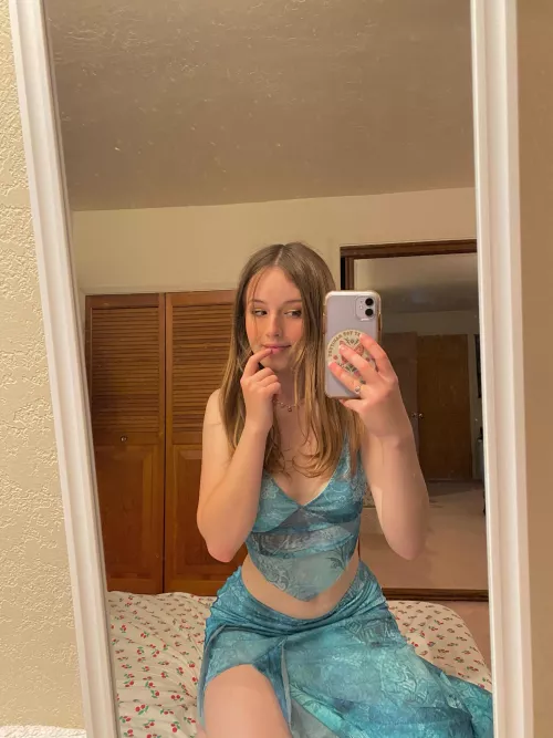 Favorite crop top these days <3 by klappman