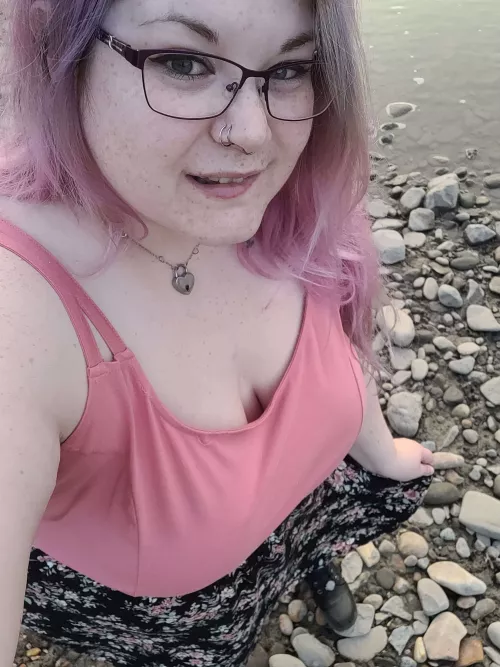 Hope everyone is having a good weekend by cinanom_bunz