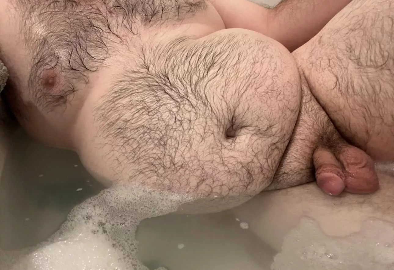 Horny and feeling slutty [31] posted by letbeit