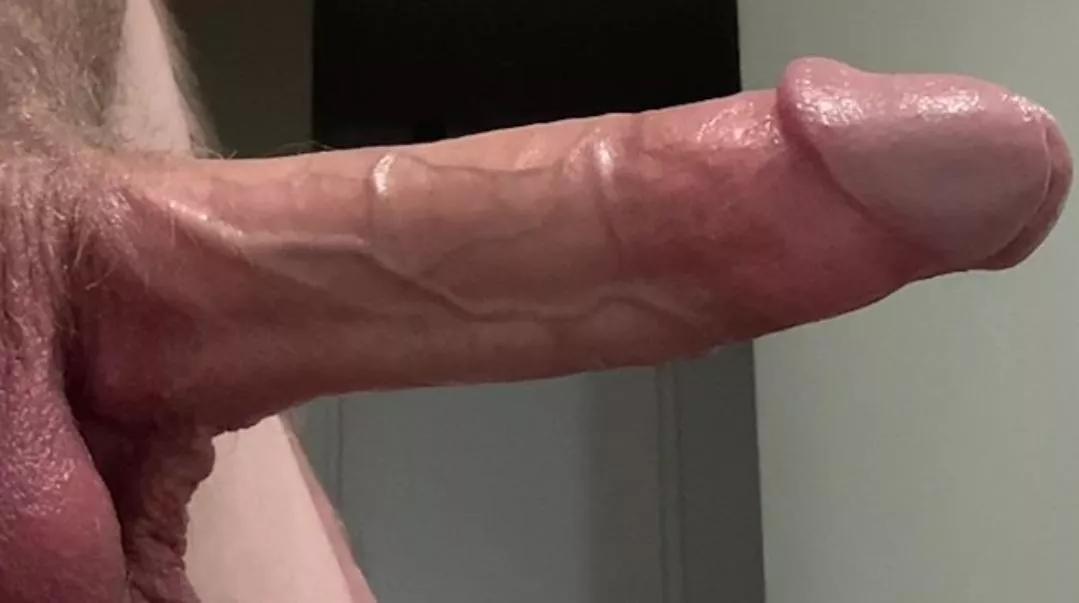 Say yes if you want to see a picture or video of me cumming posted by Beginning-Ice-3562