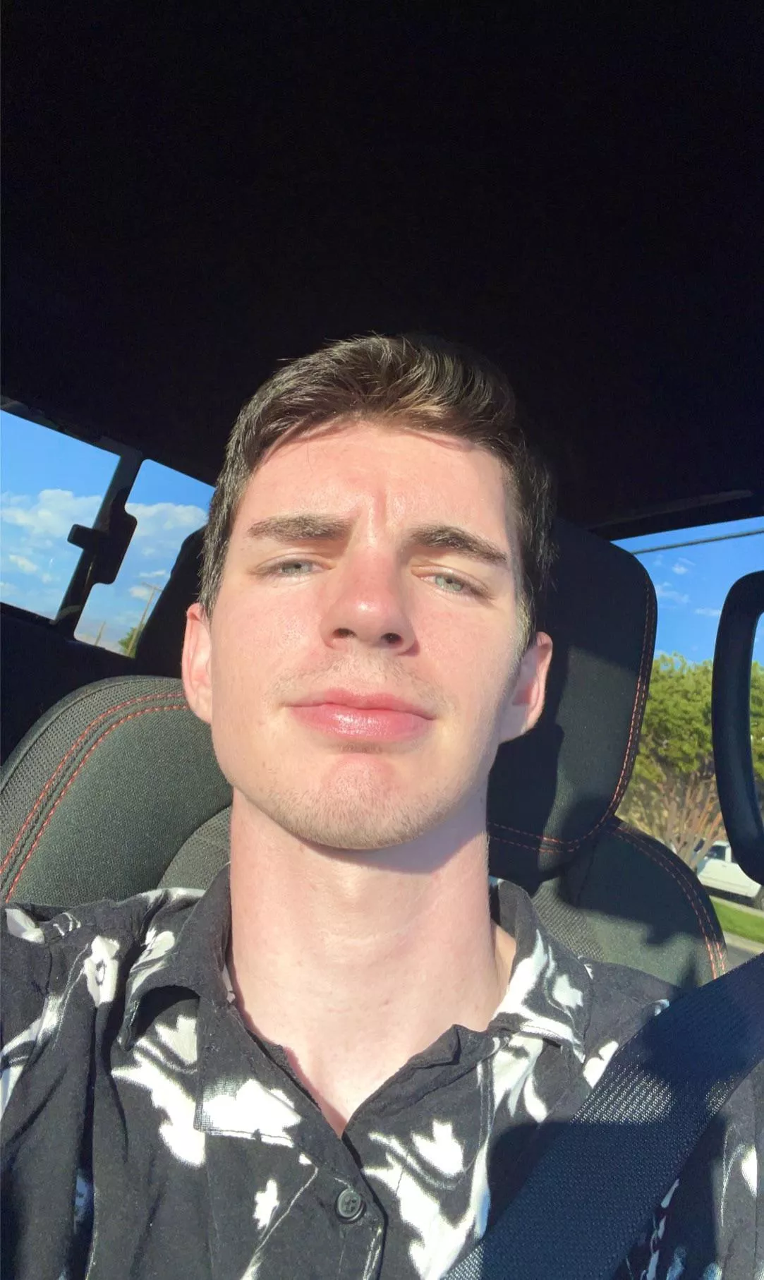 Sunny afternoon☀️ posted by Jove1221