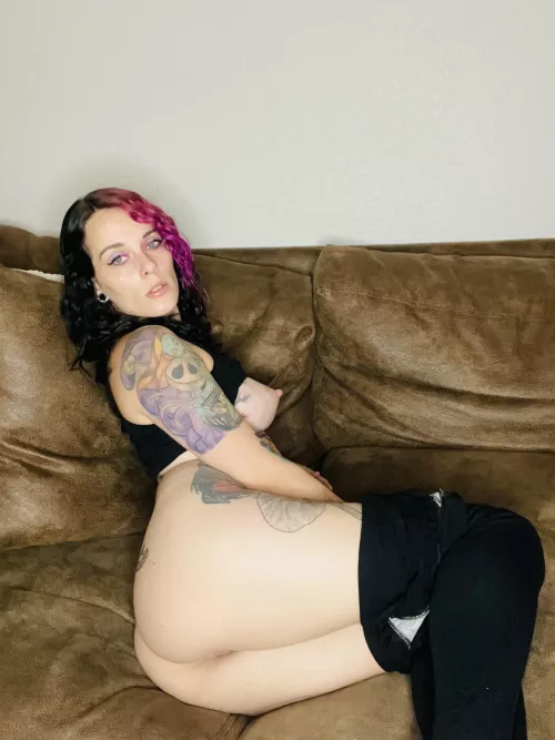 That turn up view by Bdsmqueen9312