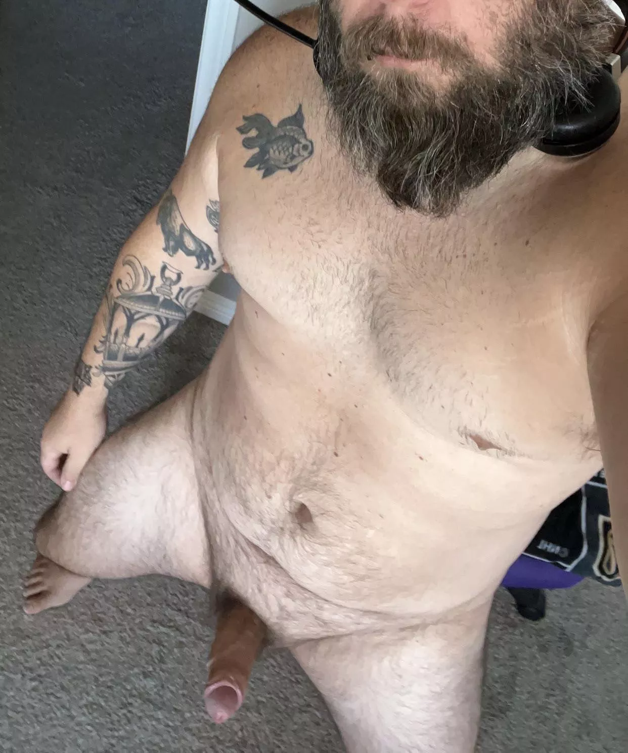 think this is my subreddit posted by hugetittyfxcker