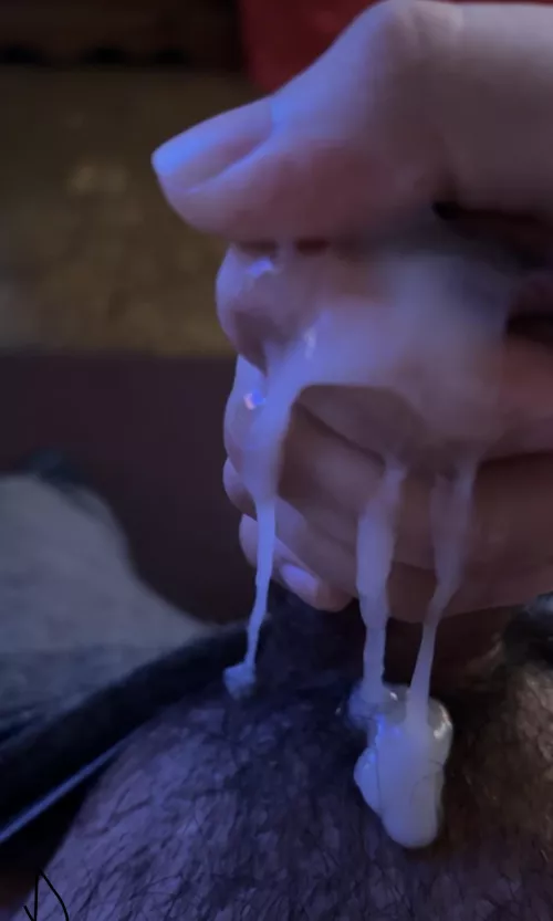 26 Overflowing with cum by VenusFellow