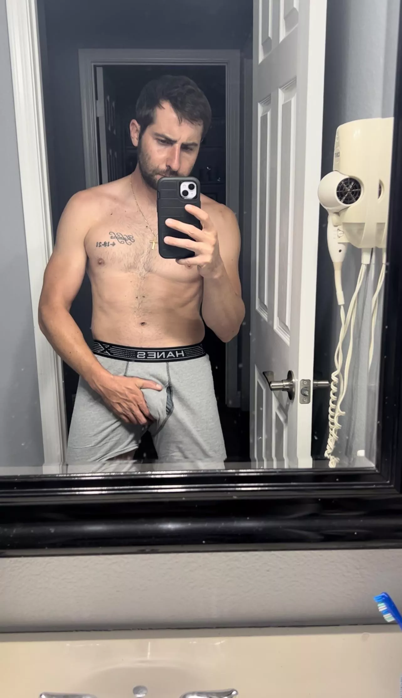 Blow… dry me 🌬️ posted by Roo_lawnmaster