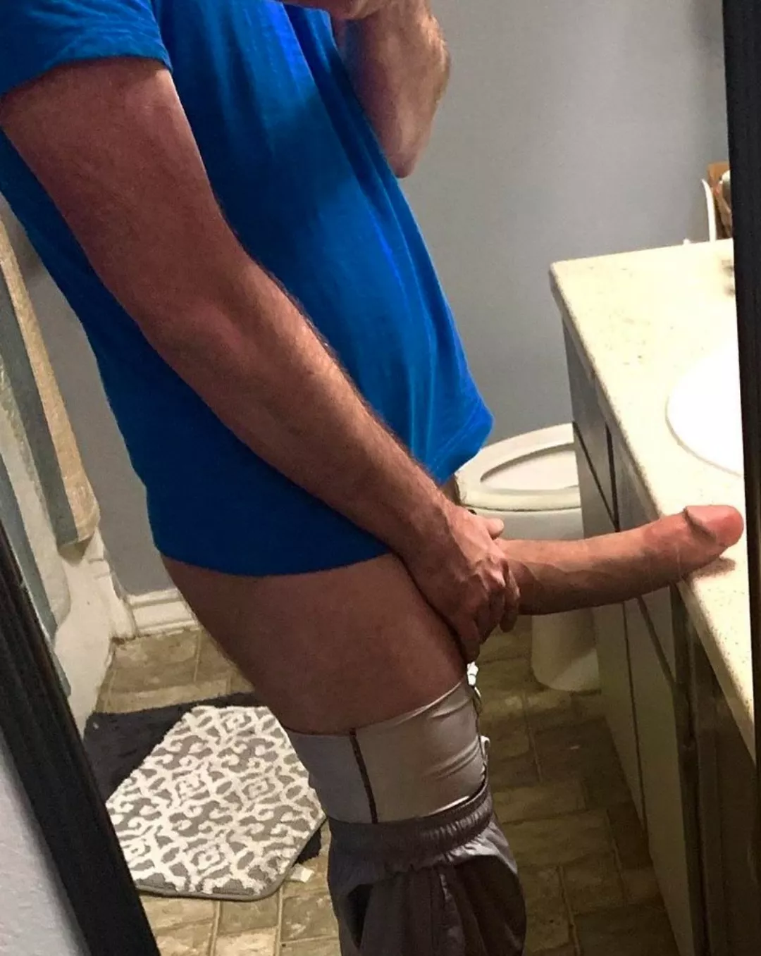 come with me and my greek cock in the shower? posted by lougour