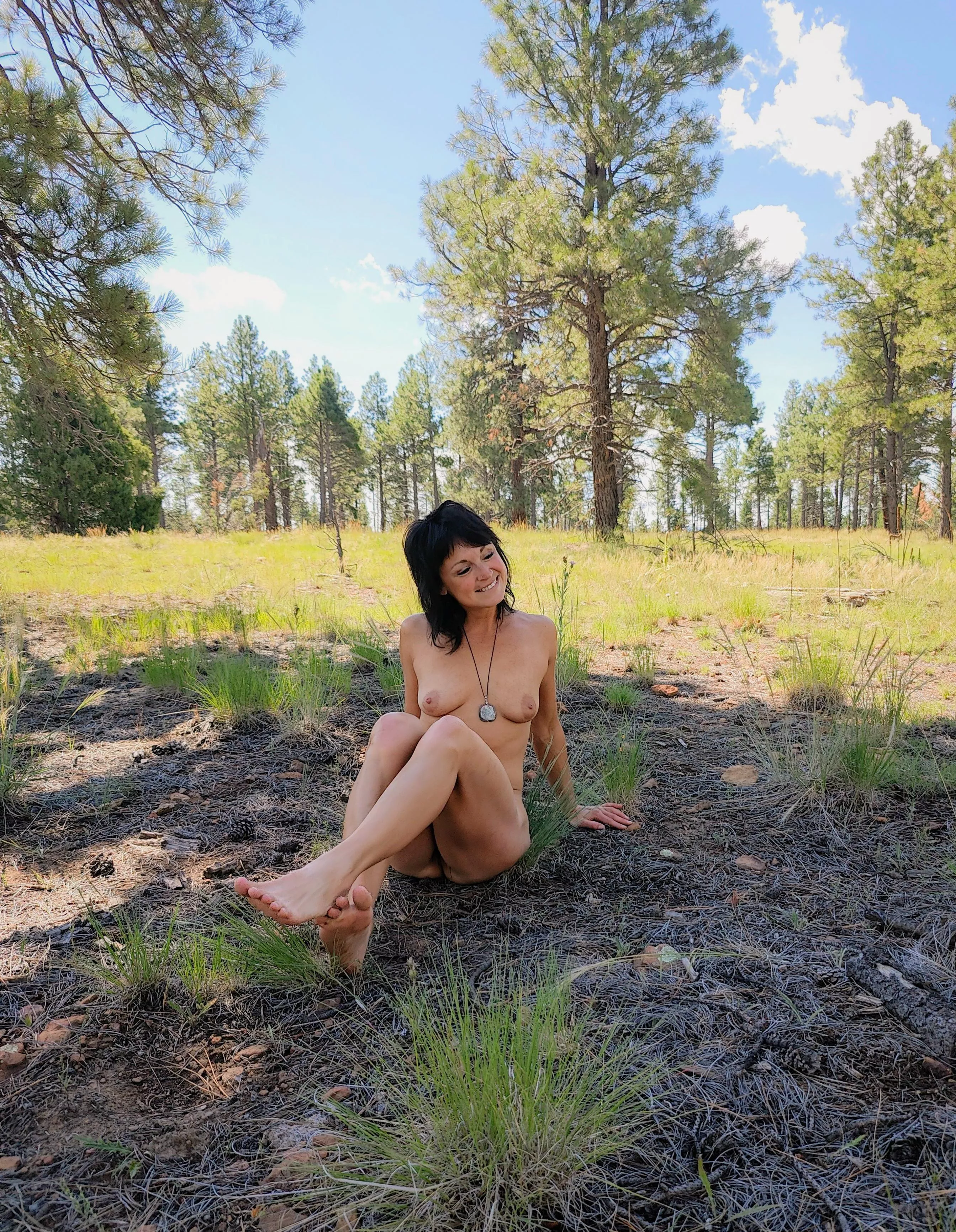 did you know that your quality of life improves the more time you spend being naked outside ;) posted by rose_quartzzX