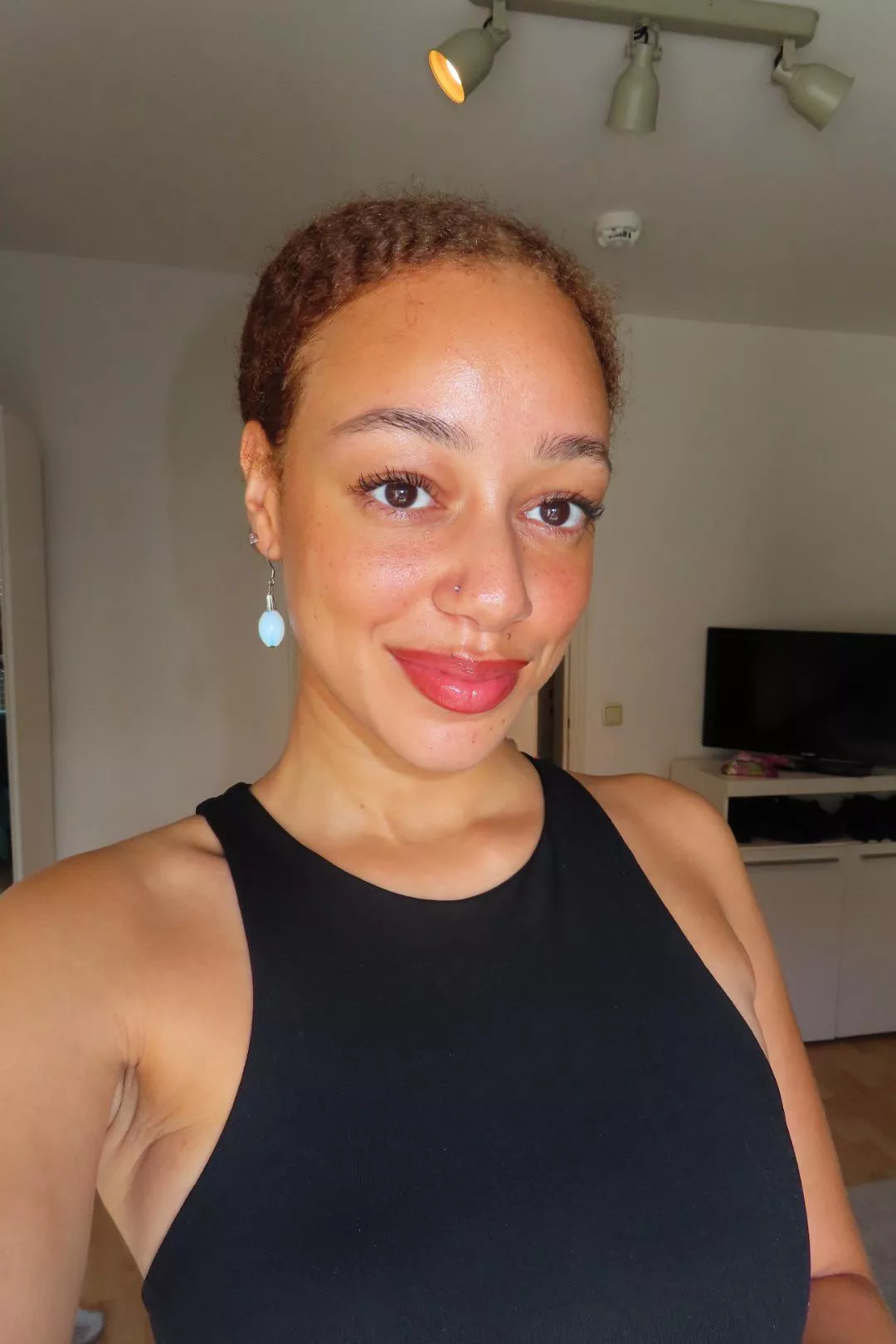 F19 would you say I have big eyes posted by alwaysstayshy