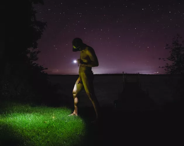 Fun with filters (and flashlights) 💚💜 by surly_fox