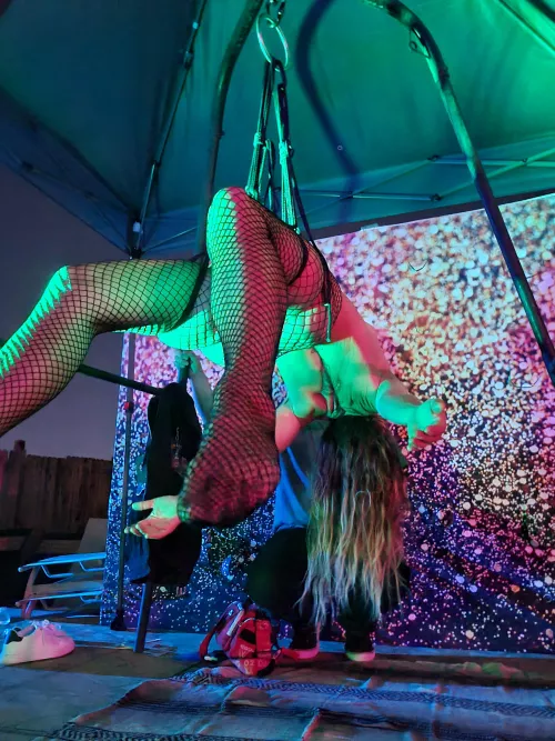 Hip harness, back bend by Tittop2