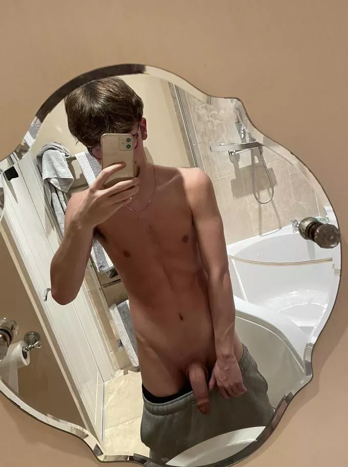 I’ll be honest, I wish you was here to get my big softie hard… posted by HugeTeenRod