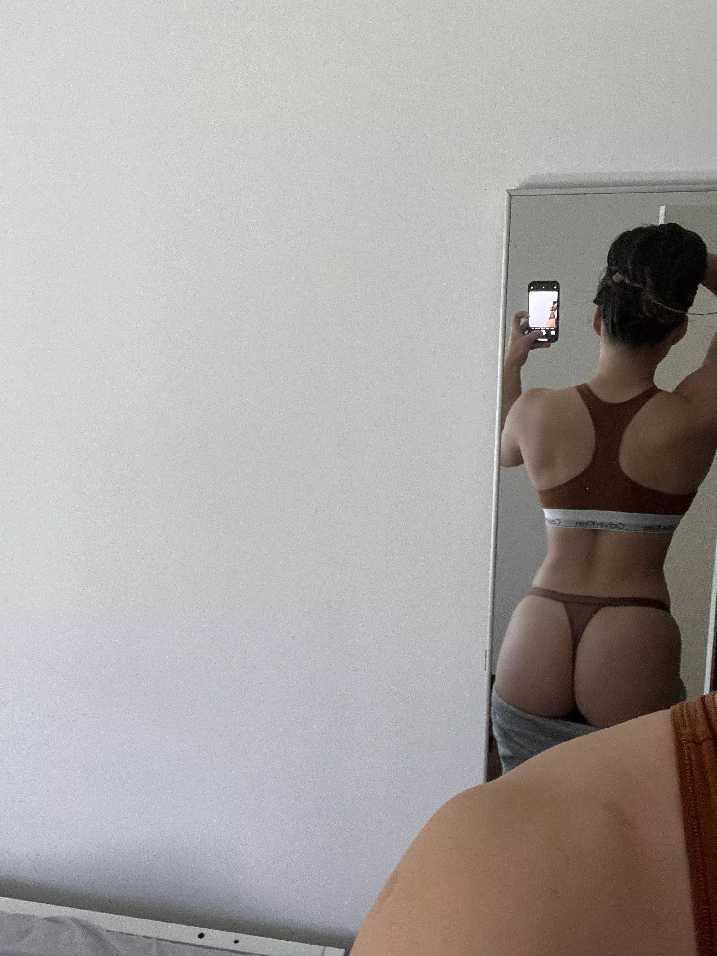 I’m happy with my back progress! posted by SkylaRosy