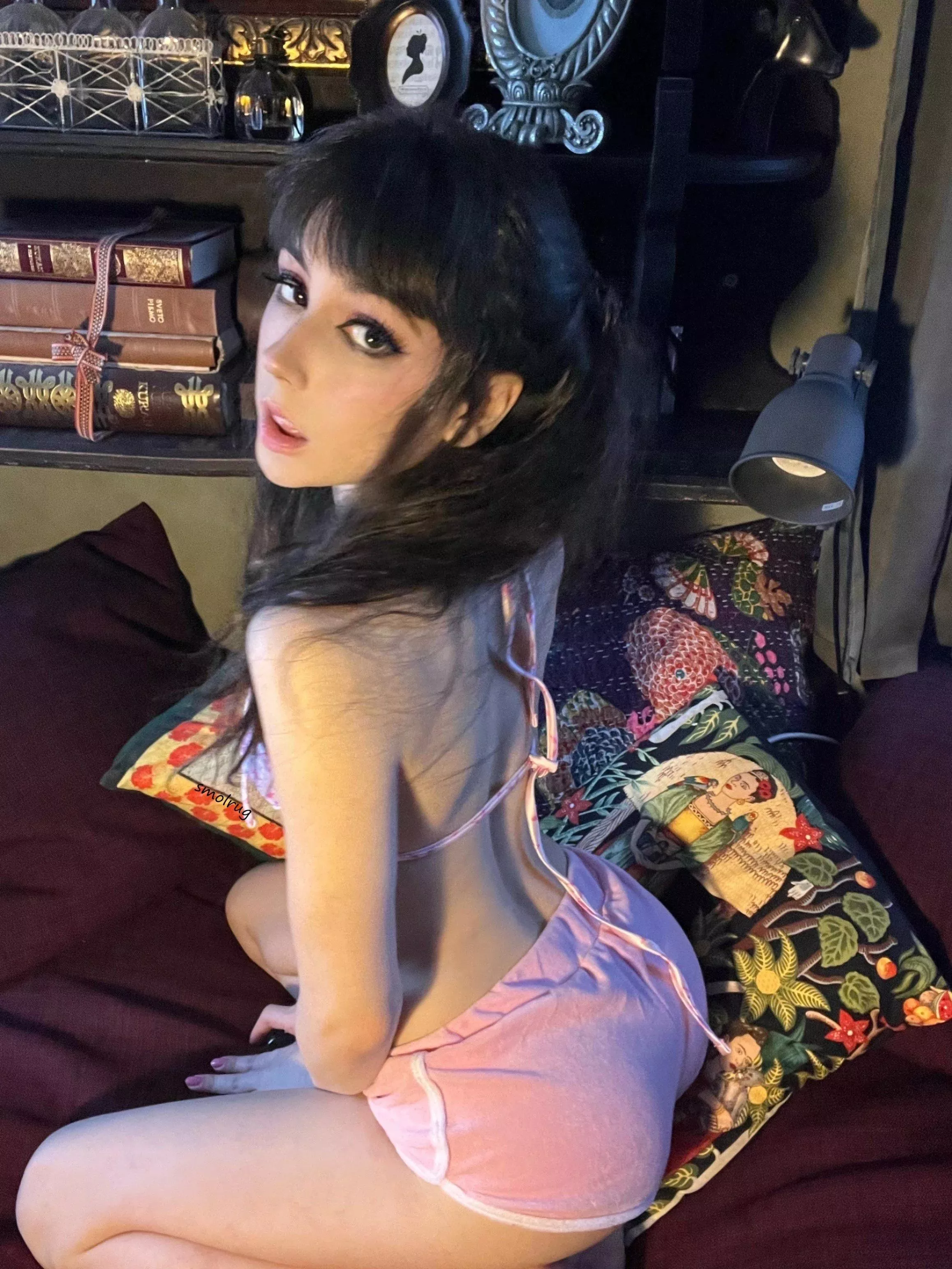 oh hi i didnt see u! im so happy ur my new roommate 💖18f posted by smolrug