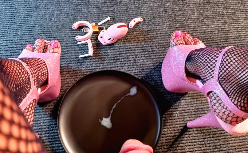 Shades of pink and creamy white. by SissyCuckAva