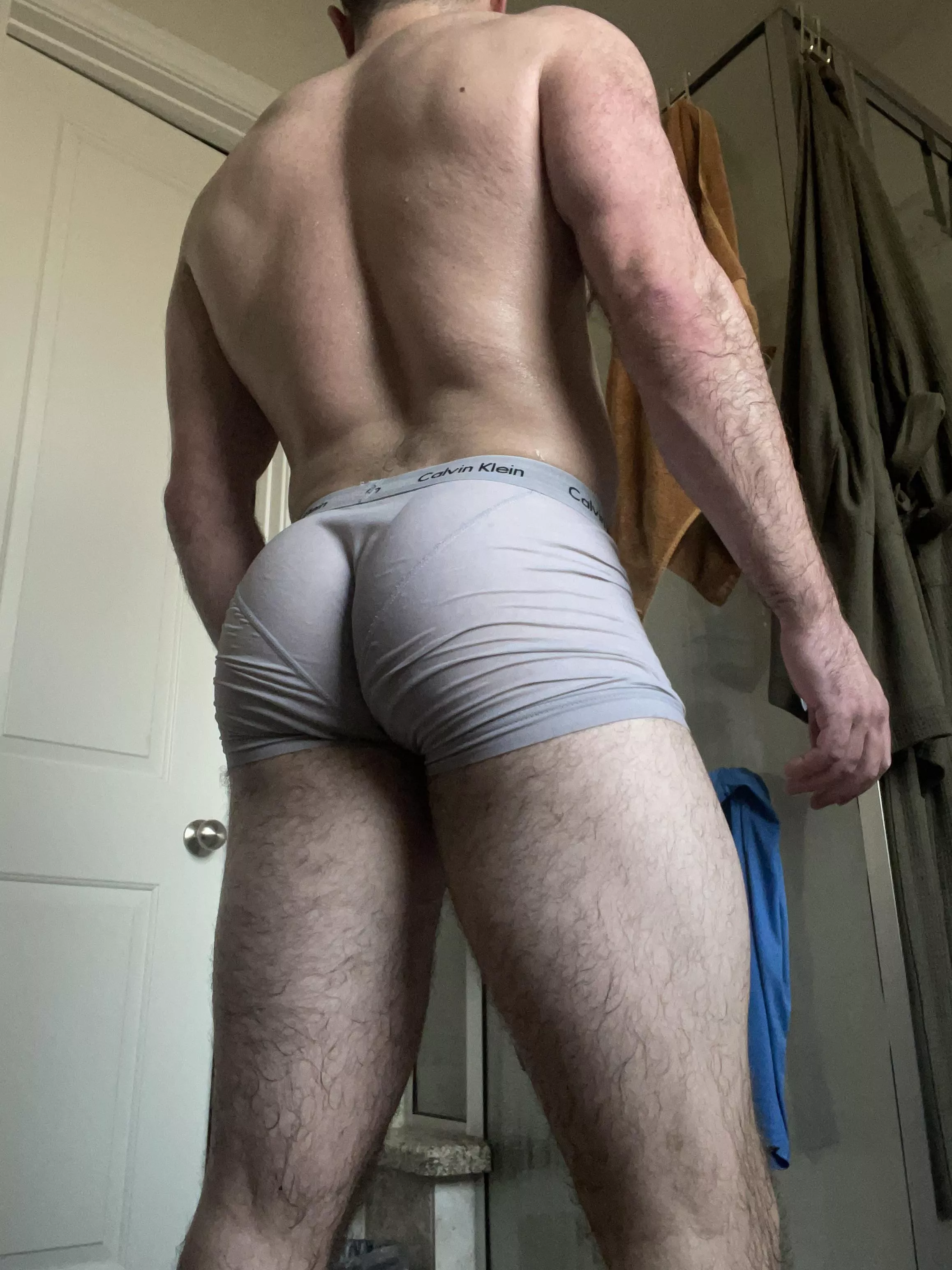 Sweaty man ass posted by Vorpalitie