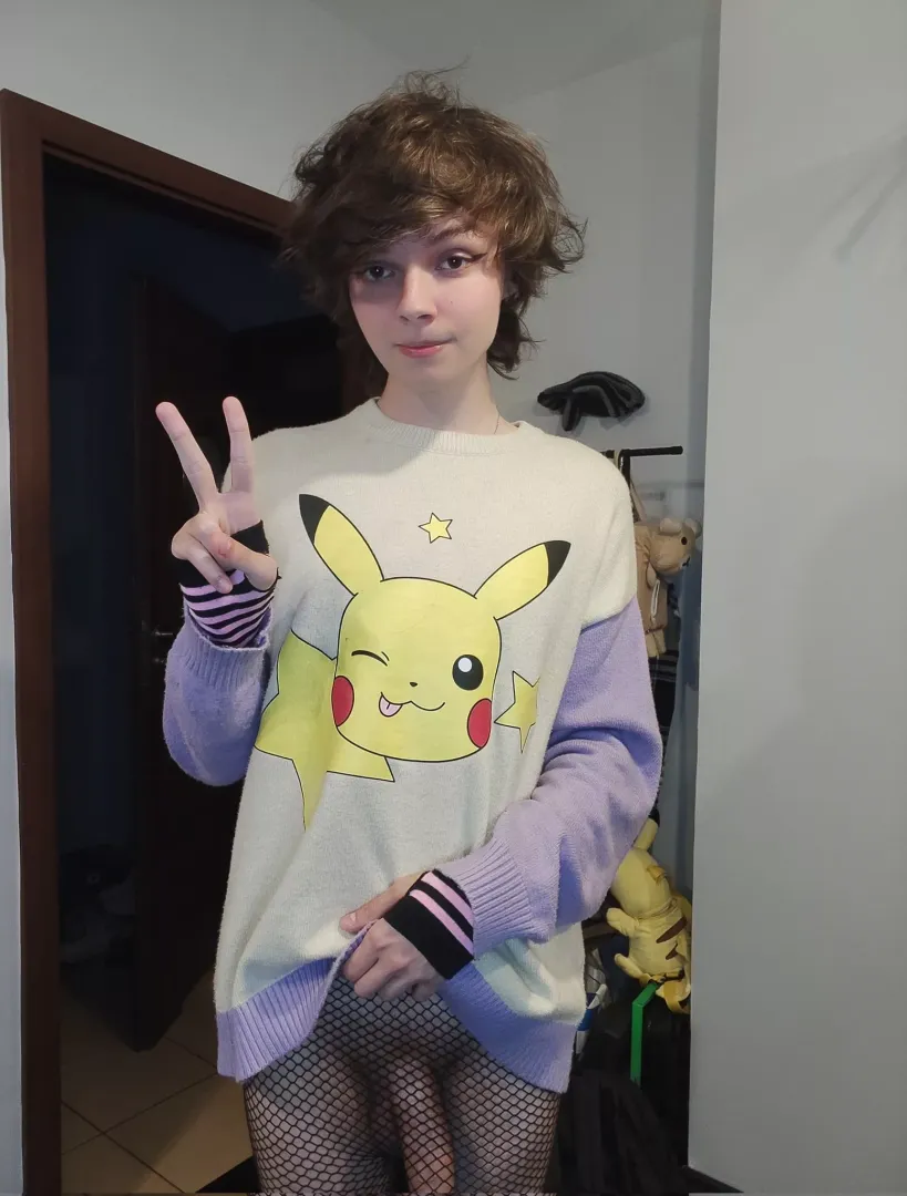 Who needs a femboy right now? 🩷 by MaxHamster69