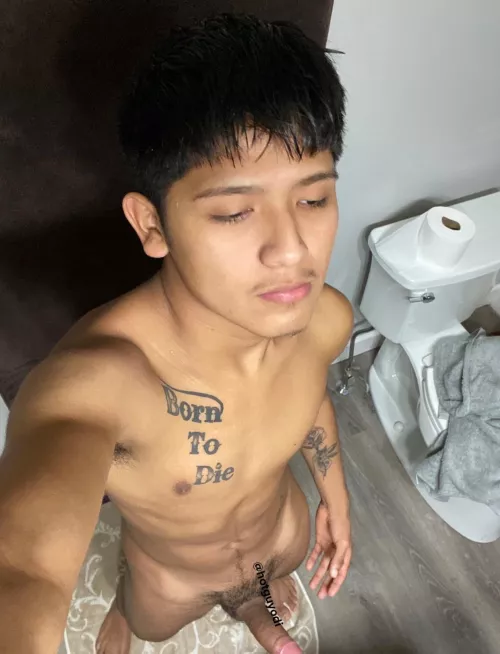 Would you shower with a (19) yr old ? ;) by TheonlyodiOF