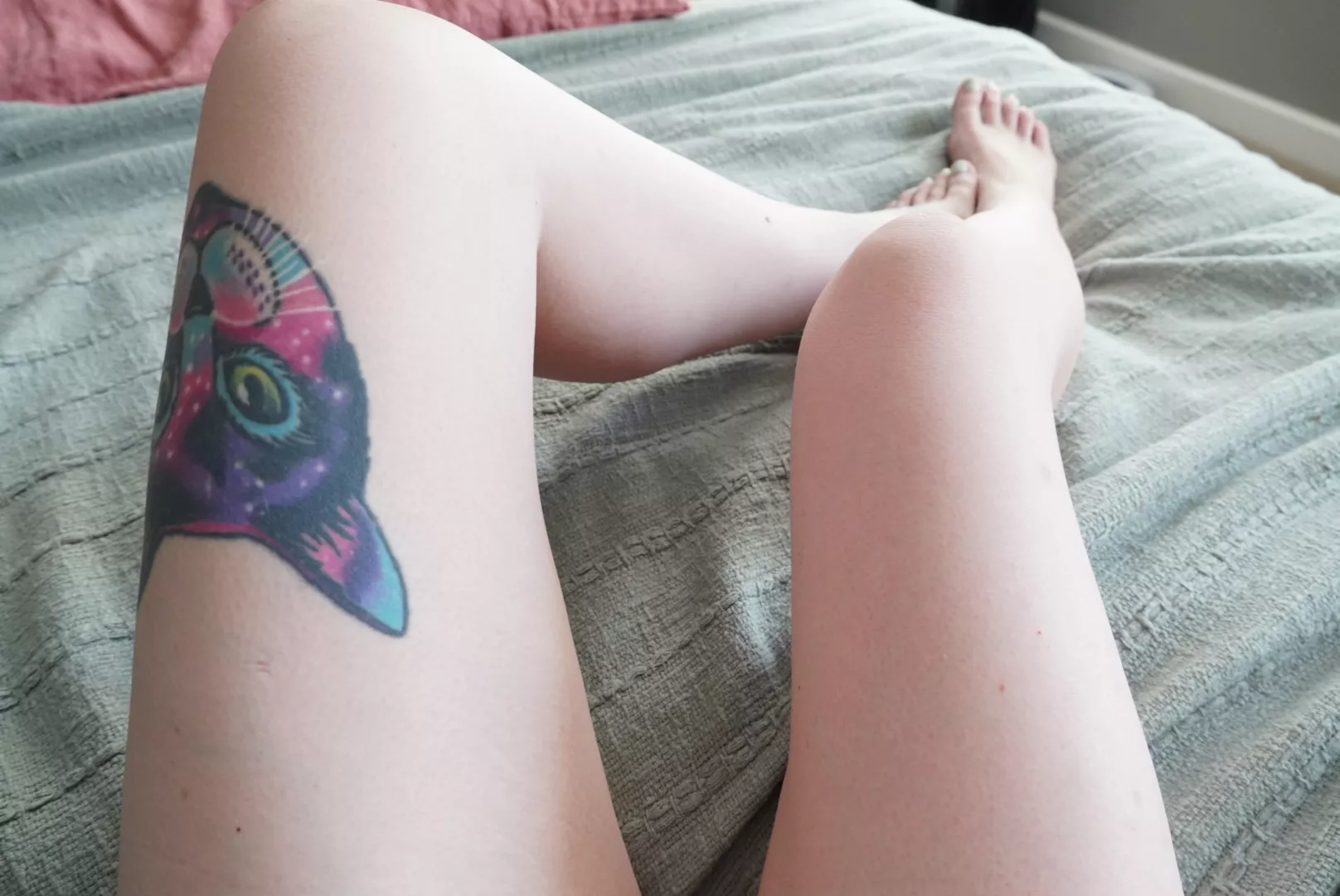 You should be in between these long legs posted by themaryfairyy